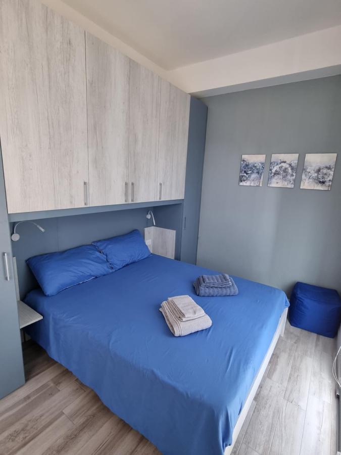 Blue House Apartment - San Massimo Verona Eksteriør billede